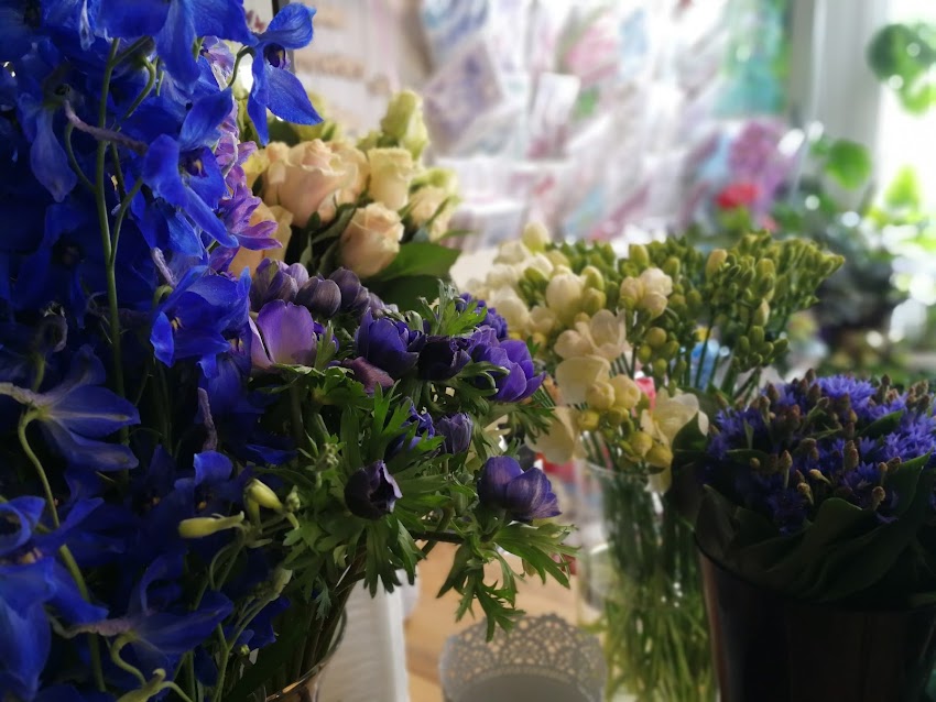 Kwiaciarnia Flore Zone Magiczny Świat Moniki -pracownia florystyczna /Targówek