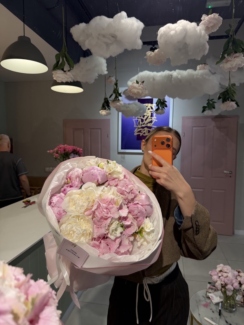 „BLOOM corner” | Pracownia florystyczna i kwiaciarnia Kraków