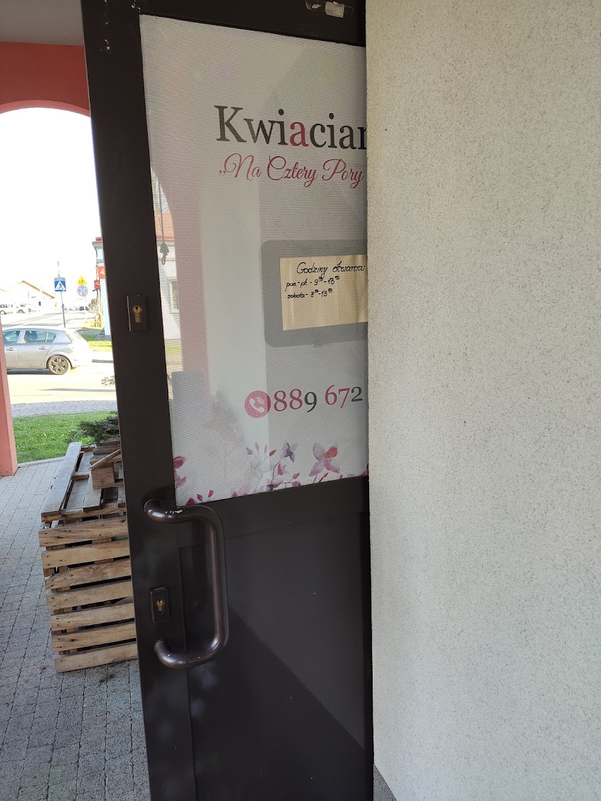 Kwiaciarnia „Na cztery pory roku”
