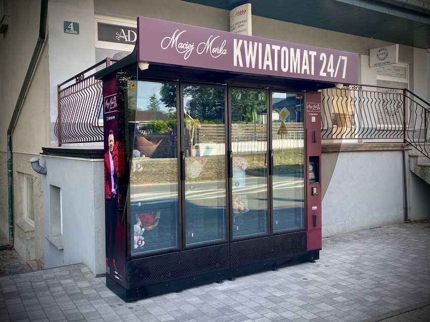 KWIATOMAT MACIEJ MOŃKA 24/7