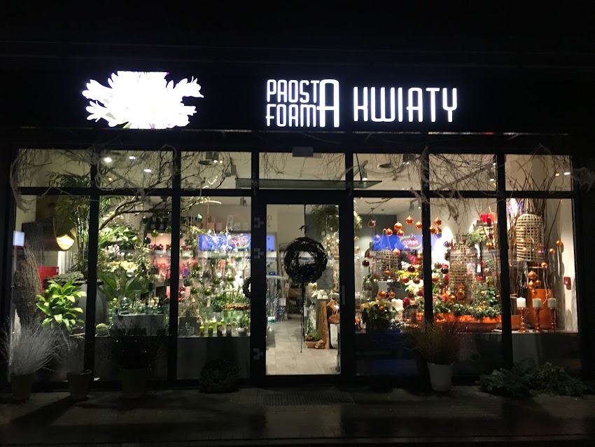 Prosta Forma Straszyn