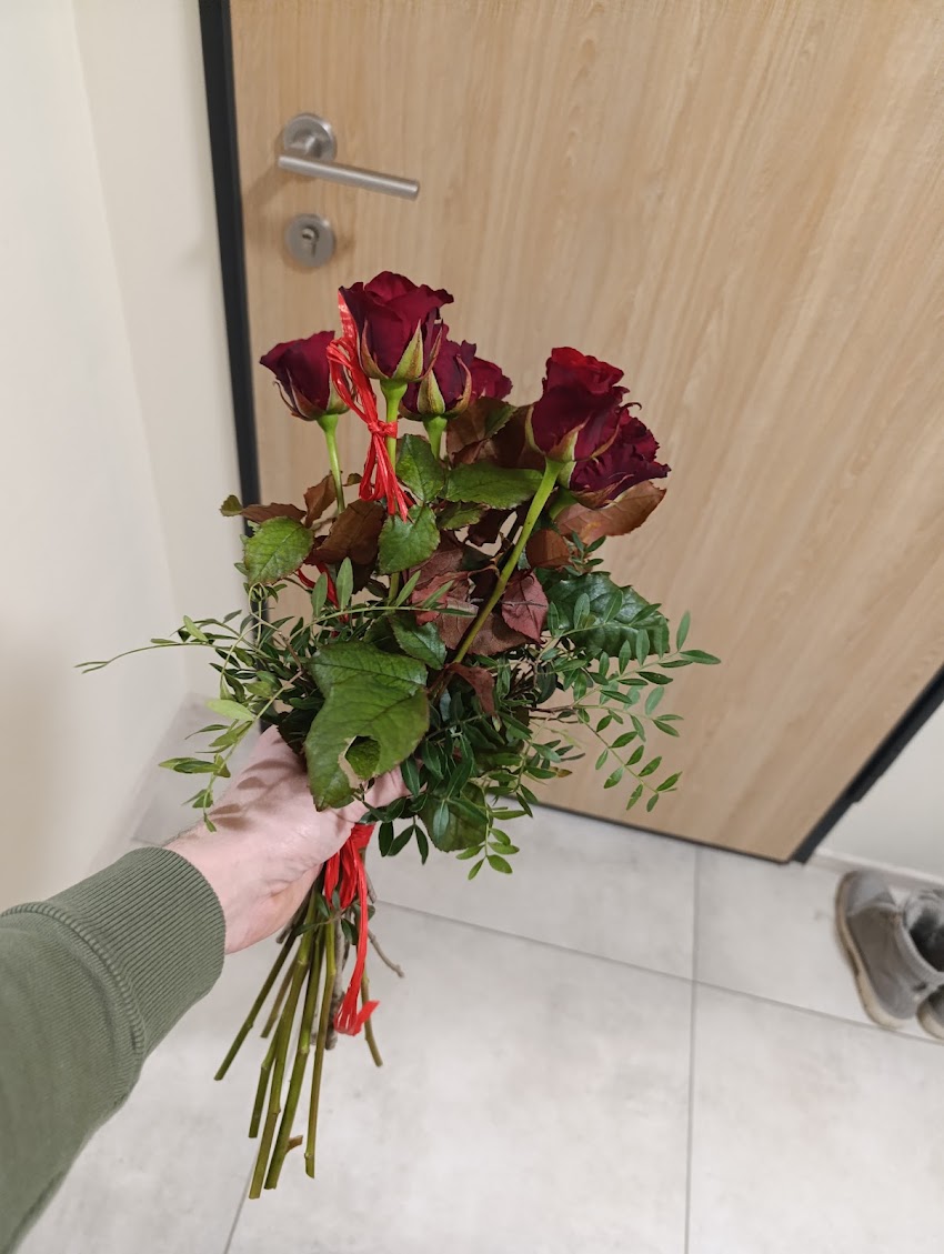 Telekwiaciarnia Białystok – Florystyczna poczta, kwiatowa dostawa