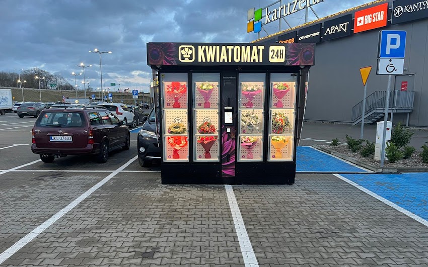 Kwiatomat Kwiatowa Uliczka Galeria Karuzela Kołobrzeg