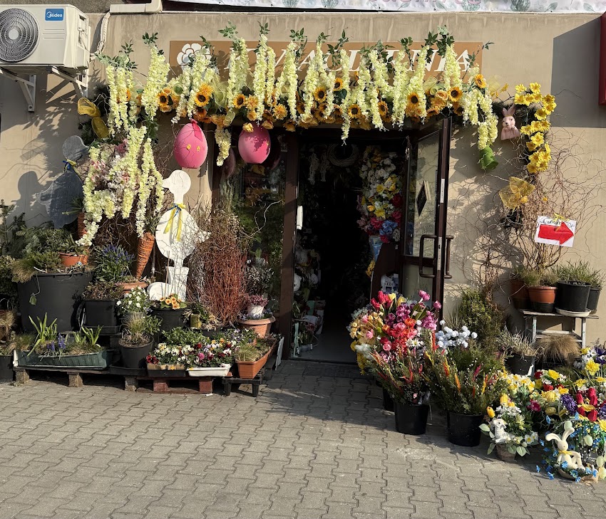 Kwiaciarnia.Sklep Z Upominkami. Kostuchna