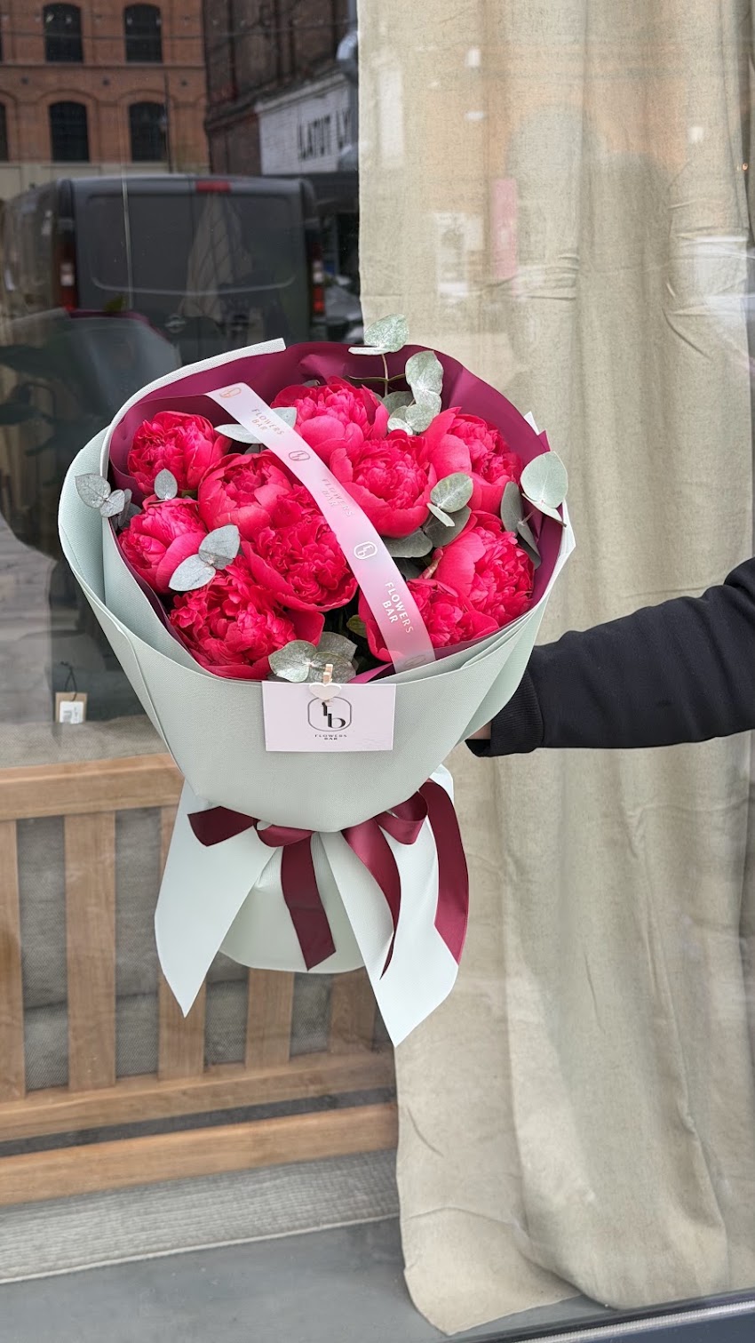 Flowers Bar – Flowers & Kwiaciarnia