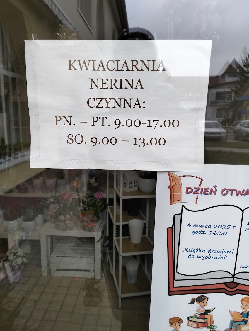 KWIACIARNIA NERINA KAMILA SIEMASZKO
