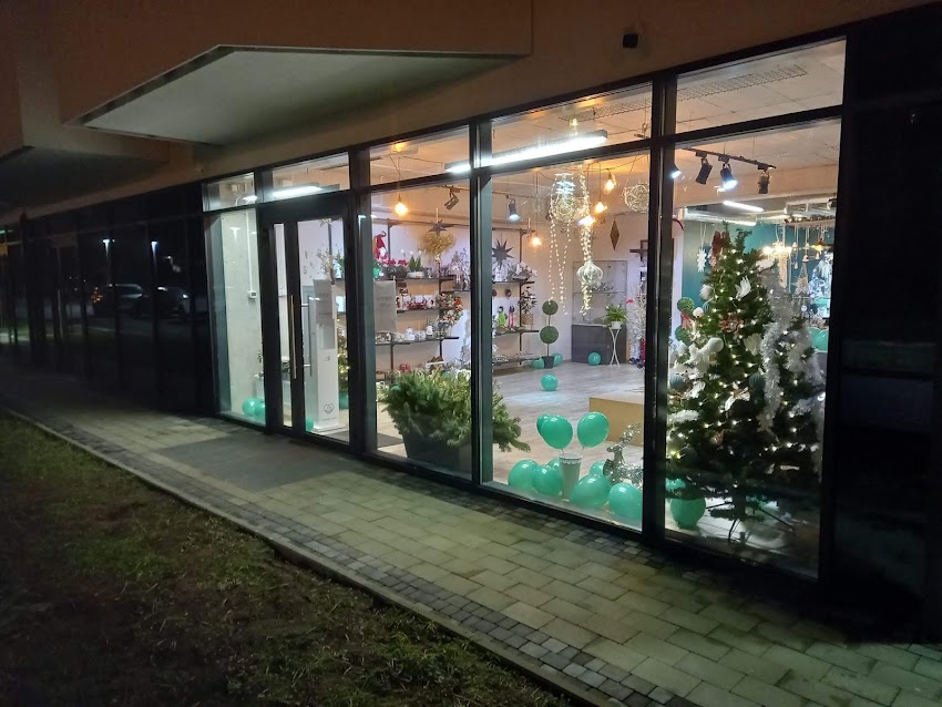 Szmaragdowy Las; Pracownia Florystyczna, Kwiaciarnia