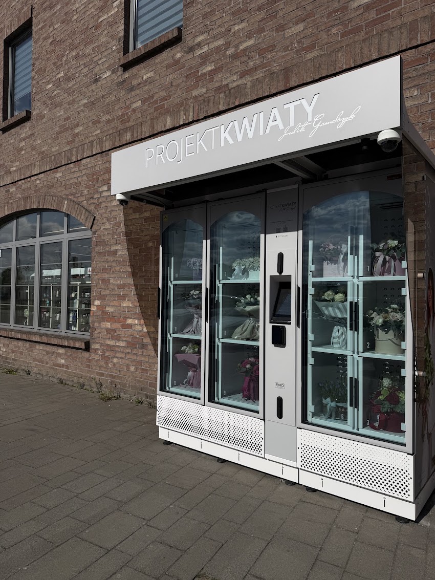 Kwiatomat 24H | Włocławek | Projekt Kwiaty – Julita Gamalczyk
