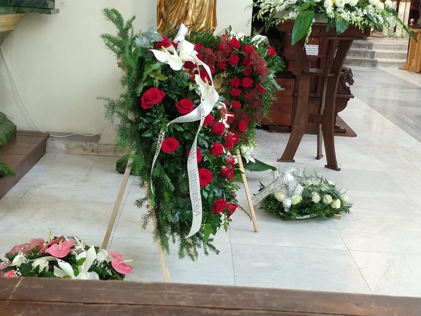 KWIACIARNIA ABRATAŃSKA HALINA