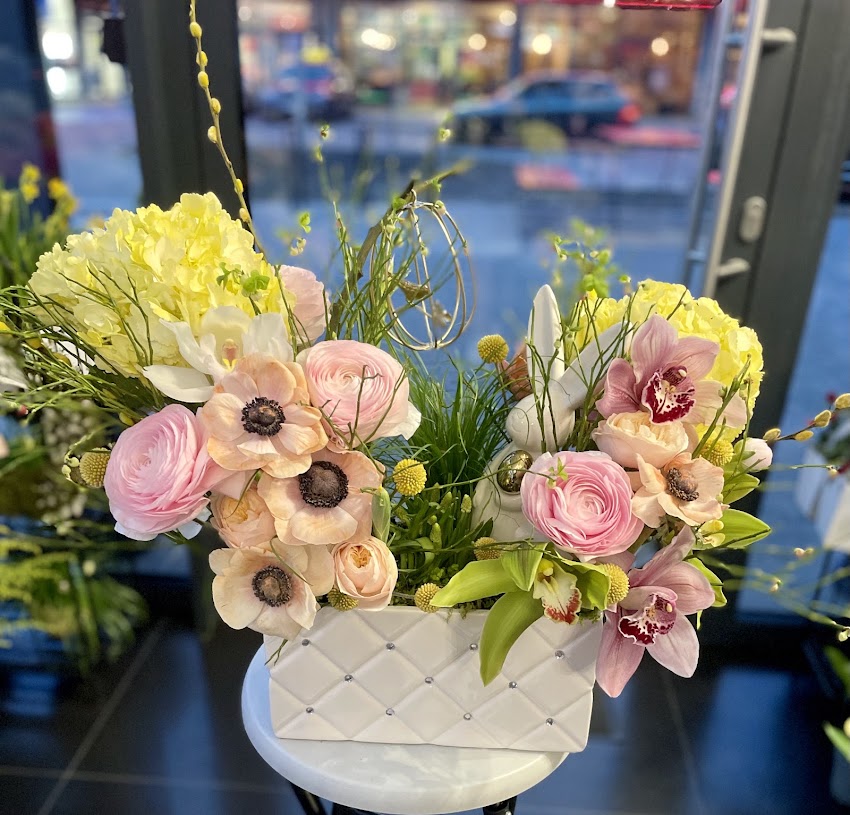 IS Flowers