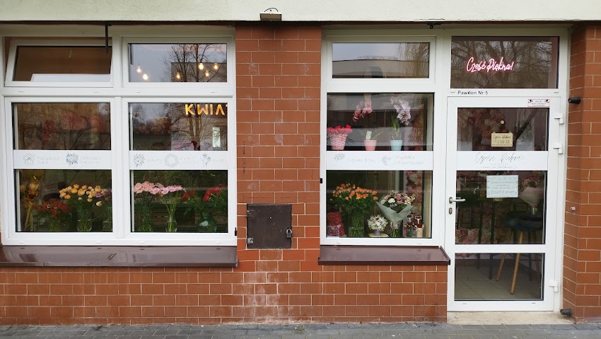 Cześć Piękna! – Kwiaciarnia Pracownia florystyczna, kwiaty, flower box’y, bukiety, pudełka prezentowe