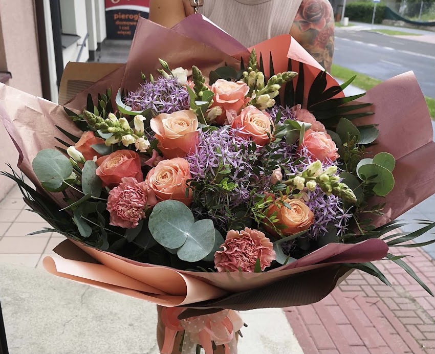 Telekwiaciarnia Katowice – florystyczna poczta, kwiatowa dostawa
