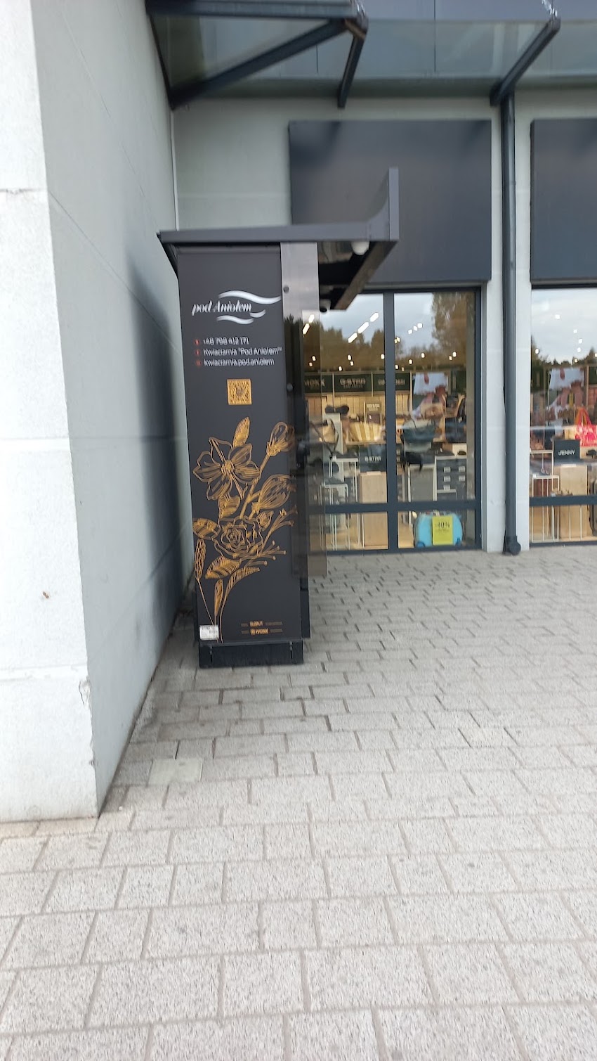 Kwiatomat 24/7 „Pod Aniołem”