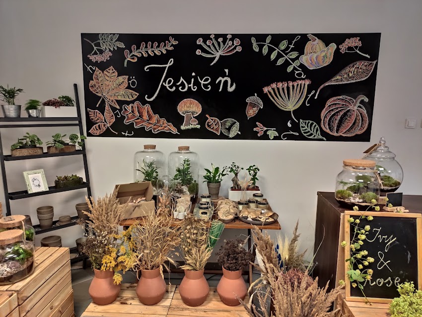 Kwiaty na wesele Dekoracje ślubne Ivy & Rose