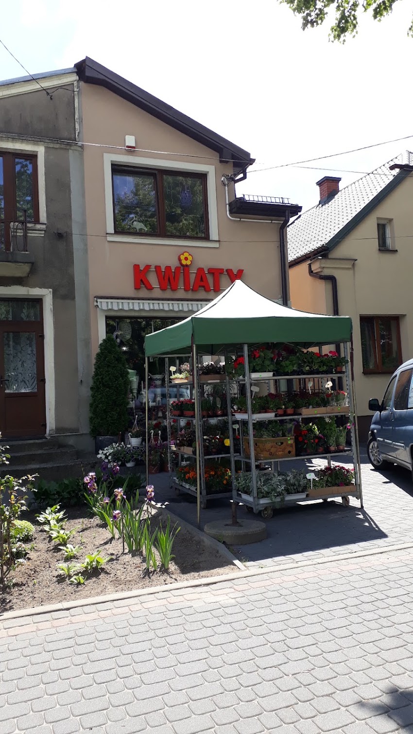 kwiaciarnia sobienie jeziory