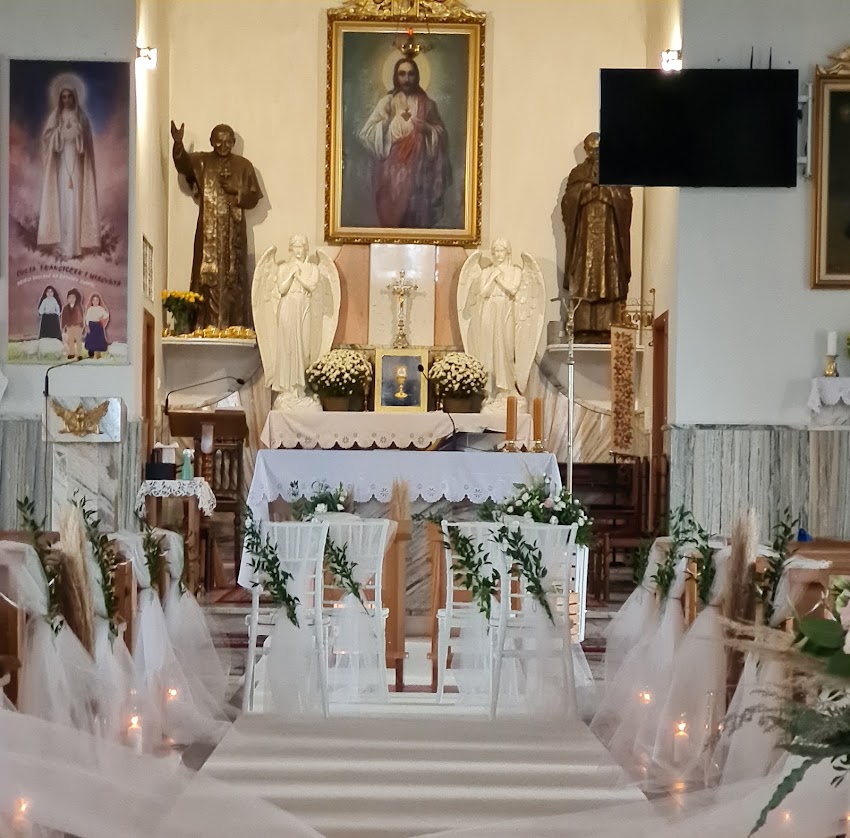 Kwiaciarna „Pracownia Artystyczna Niezapominajka”(wieńce,wiązanki,bukiety,flowerboxy)