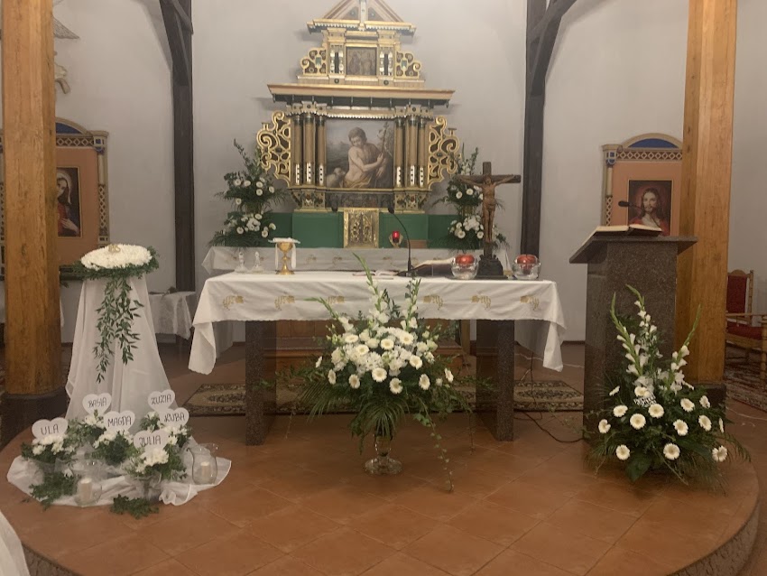 Ewa. Kwiaciarnia. Zielińska E.